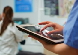 Sveikatos bylos skaitmenizavimas - Globos bitės